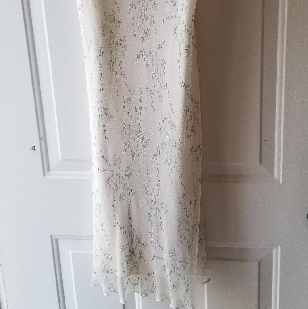 Sundress - Picture 2 of 3